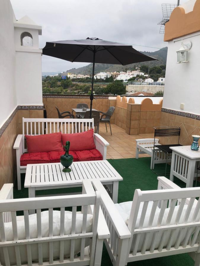 Apartamentos Cantarero Maro Nerja Exterior photo