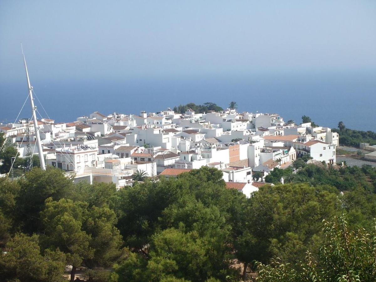 Apartamentos Cantarero Maro Nerja Exterior photo