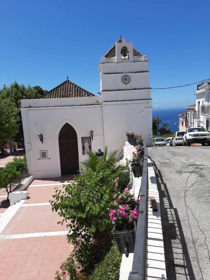 Apartamentos Cantarero Maro Nerja Exterior photo